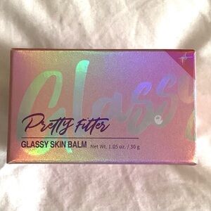 Pretty Filter Glassy Skin Balm (to achieve glass skin look)